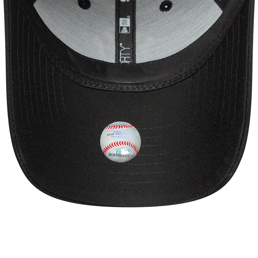 New York Yankees Cap, metallisches Logo, 9FORTY, schwarz