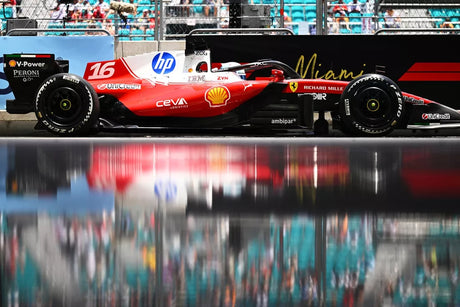 Ferrari bringt Motor- und Aero-Update