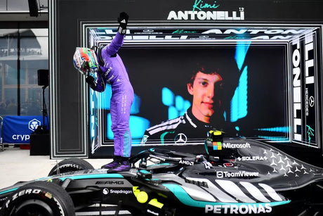 Kimi Antonelli führt die Saison 2026 an