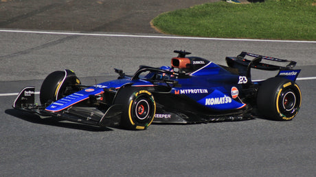 Williams enthüllt neuen FW48 – Sensation bei erster Ausfahrt!