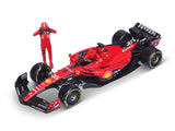 Ferrari Modellauto, SF-23, Charles Leclerc, 1:24, bburago, mit Pilotfigur