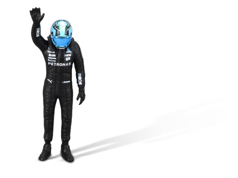 Mercedes Modellauto, bburago, George Russell, #63, 1:24, W14 E, mit Pilot