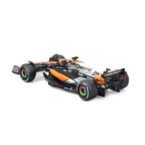 McLaren F1 Modellauto, mit Helm, MCL60, bburago, 1:43, Oscar Piastri #81