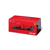 Ferrari F1 Modellauto, mit Helm, F1-75, bburago, 1:43, Carlos Sainz