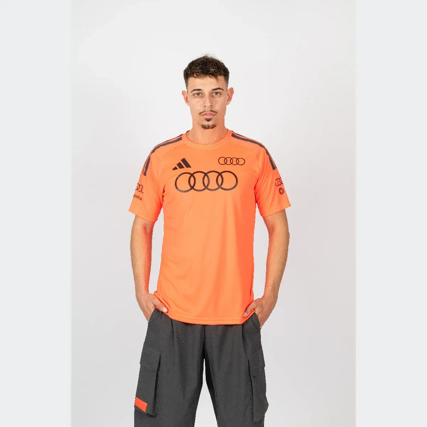 KE9103_2-web-use.webp